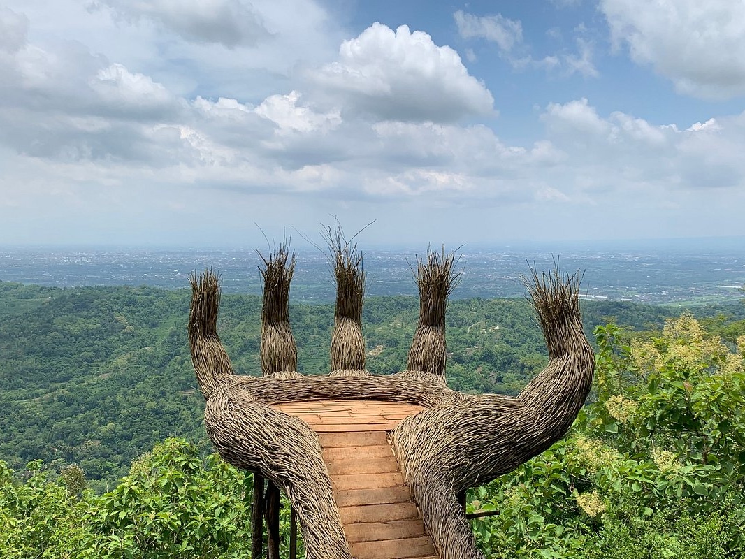 OPEN TRIP JOGJA THE ROCK